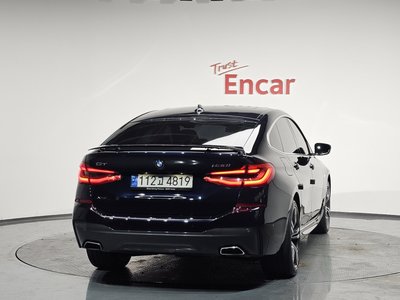 BMW 6 SERIES GT - 3