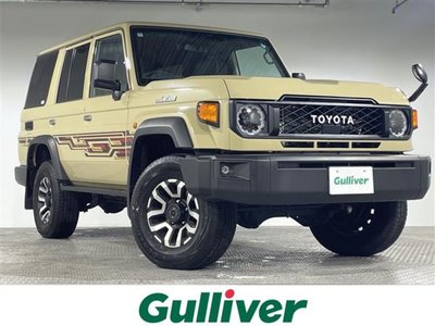 TOYOTA LAND CRUISER 70