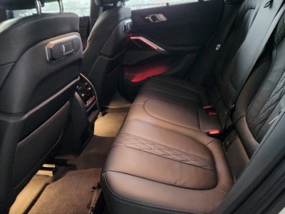 2024 BMW X6 thumbnail 17
