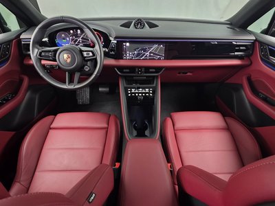 PORSCHE MACAN - 5