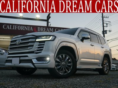 TOYOTA LAND CRUISER 300