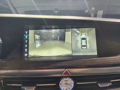2021 Genesis G90 photo 10