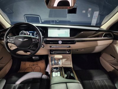 2021 Genesis G90 — миниатюра 11