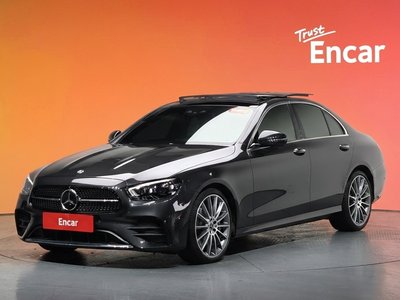 MERCEDES-BENZ E-CLASS - 1