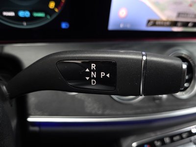 MERCEDES-BENZ E-CLASS - 9