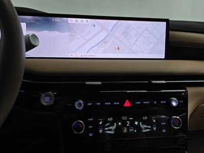 2024 Genesis G80 (RG3) — миниатюра 18