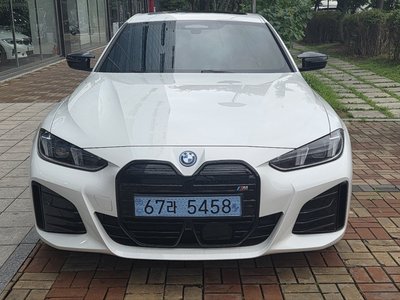 2025 BMW I4 照片 1