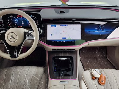 MERCEDES-BENZ E-CLASS - 5