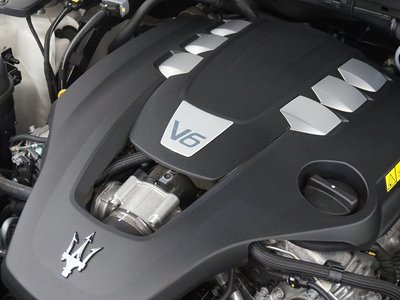 صورة مصغرة 23 لـ 2021 Maserati LEVANTE