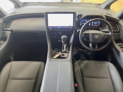 TOYOTA ALPHARD - 2