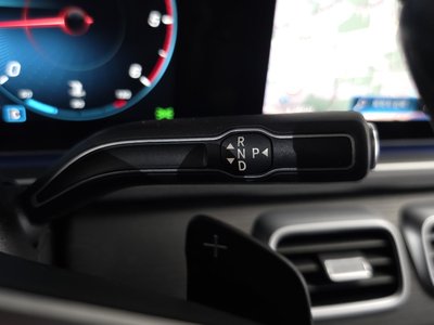 MERCEDES-BENZ GLS - 9