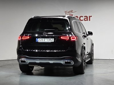 MERCEDES-BENZ GLS - 4