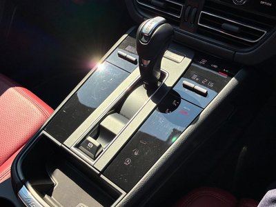 2023 Porsche MACAN 缩略图 26