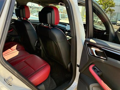 2023 Porsche MACAN 缩略图 32