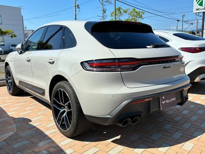 PORSCHE MACAN - 6