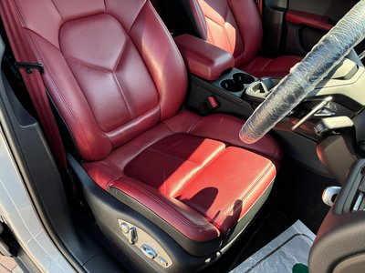 2023 Porsche MACAN 缩略图 12