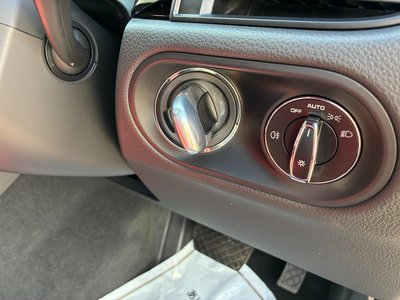 2023 Porsche MACAN 缩略图 18