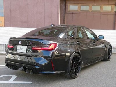 صورة 2 لـ 2022 BMW M3 SEDAN
