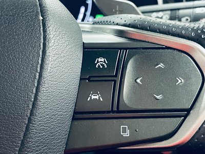 2023 Lexus NX photo 9