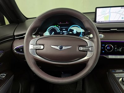 2021 Genesis GV70 — миниатюра 13