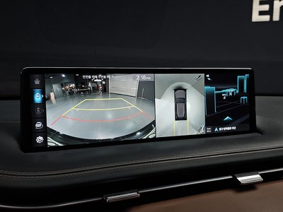 2022 Genesis GV70 — миниатюра 15