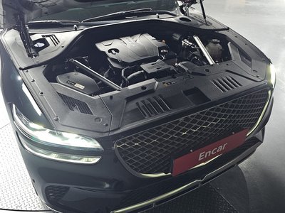 صورة 7 لـ 2022 Genesis GV70