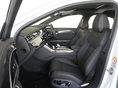 AUDI S8 - 9