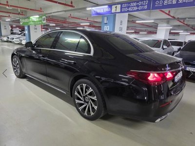 MERCEDES-BENZ E-CLASS - 2