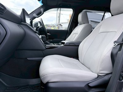 TOYOTA LAND CRUISER - 8