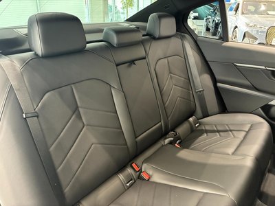 2024 BMW 5 SERIES — миниатюра 13