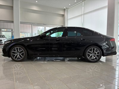 صورة 4 لـ 2024 BMW 5 SERIES