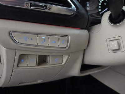 2021 Genesis G90 — миниатюра 30