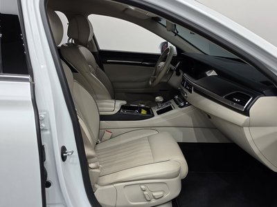 2021 Genesis G90 — миниатюра 16