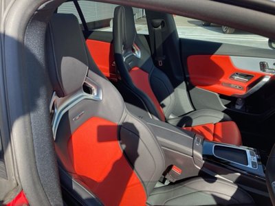 MERCEDES-BENZ CLA AMG - 9