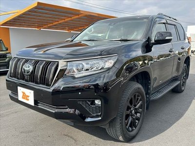 TOYOTA LAND CRUISER PRADO - 9