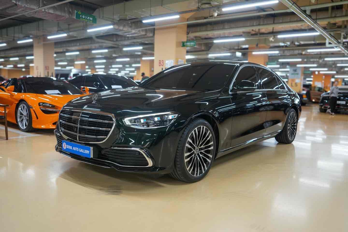 MERCEDES-BENZ S-CLASS - View 1