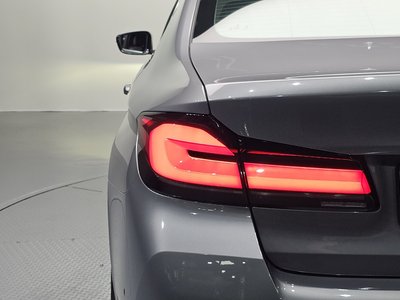 صورة 10 لـ 2023 BMW 5 SERIES