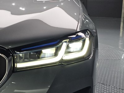 صورة 9 لـ 2023 BMW 5 SERIES