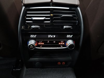 صورة مصغرة 23 لـ 2023 BMW 5 SERIES