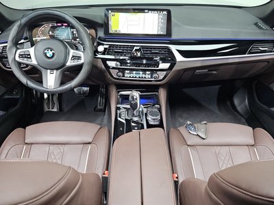 صورة 4 لـ 2023 BMW 5 SERIES
