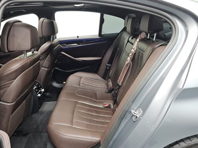صورة مصغرة 16 لـ 2023 BMW 5 SERIES