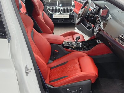2025 BMW X4 M 缩略图 11