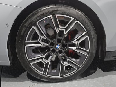 BMW 5 SERIES - 6