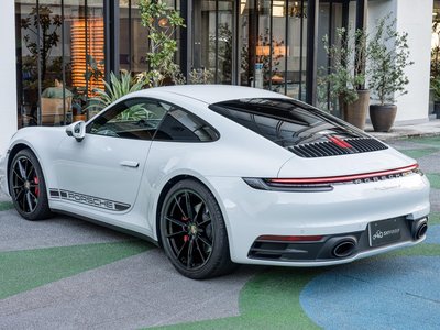 PORSCHE 911 - 5