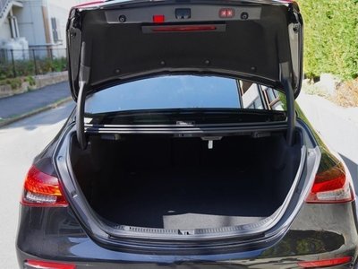 MERCEDES-BENZ E-CLASS AMG - 9