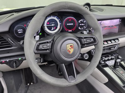 صورة مصغرة 18 لـ 2023 Porsche 911