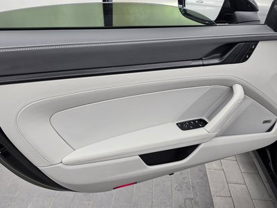 صورة مصغرة 14 لـ 2023 Porsche 911