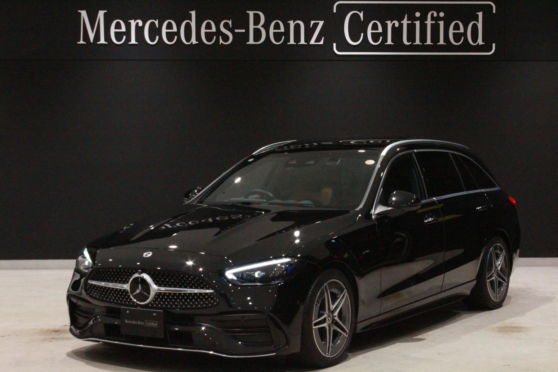 MERCEDES-BENZ C-CLASS - View 1
