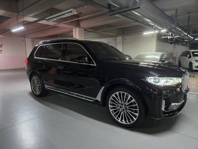 BMW X7 - 8