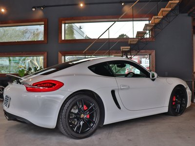 PORSCHE CAYMAN - 5